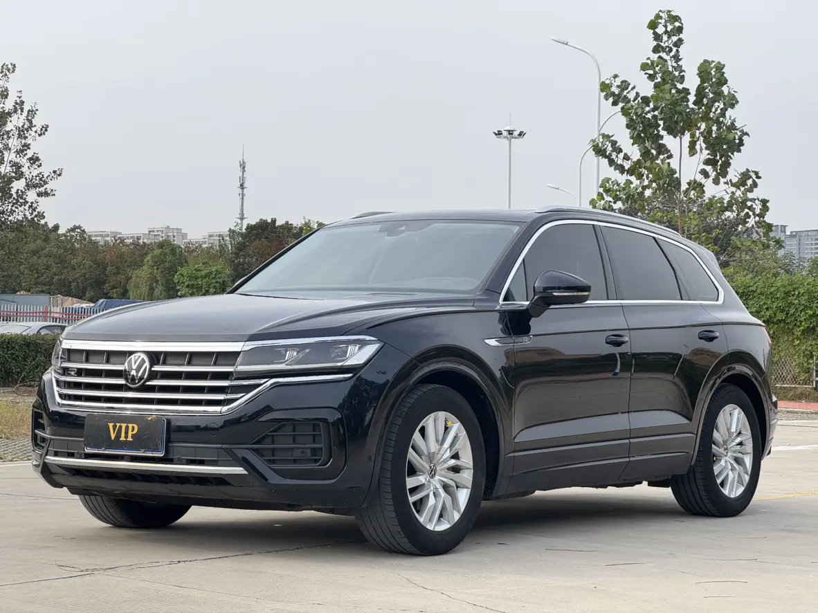 Volkswagen Touareg  из Китая