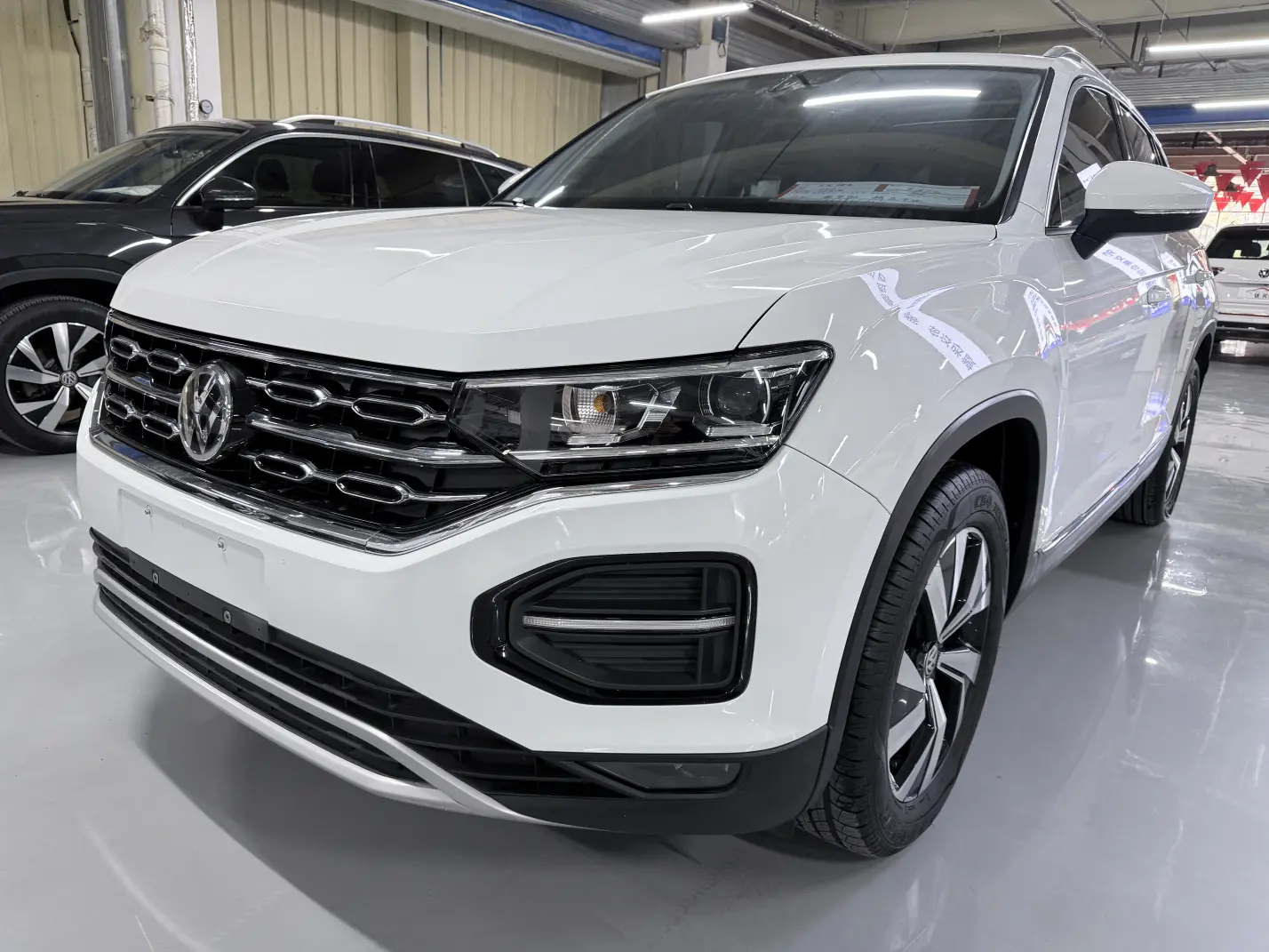 Volkswagen Tayron  из Китая