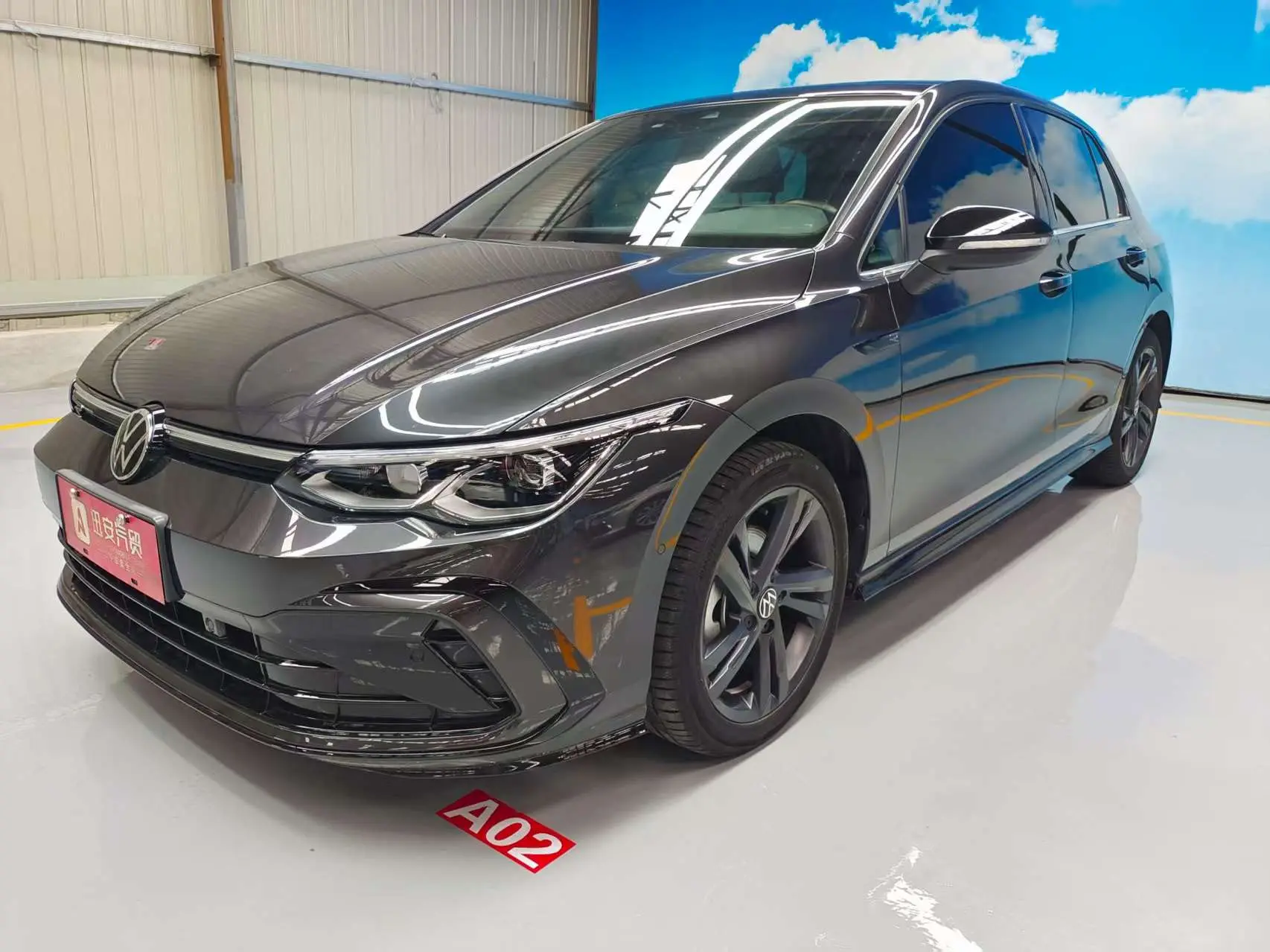 Volkswagen Golf  из Китая