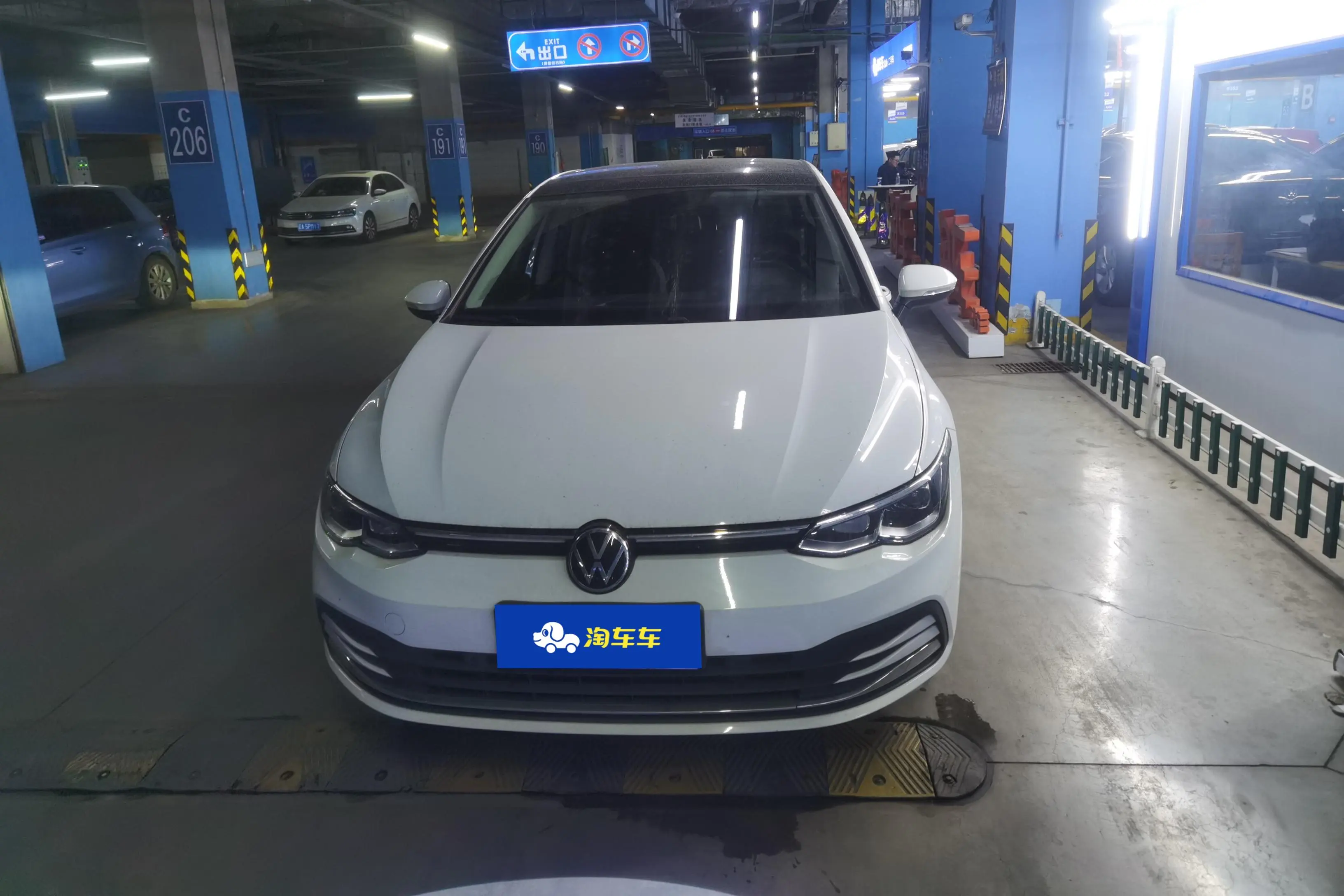 Volkswagen Golf  из Китая