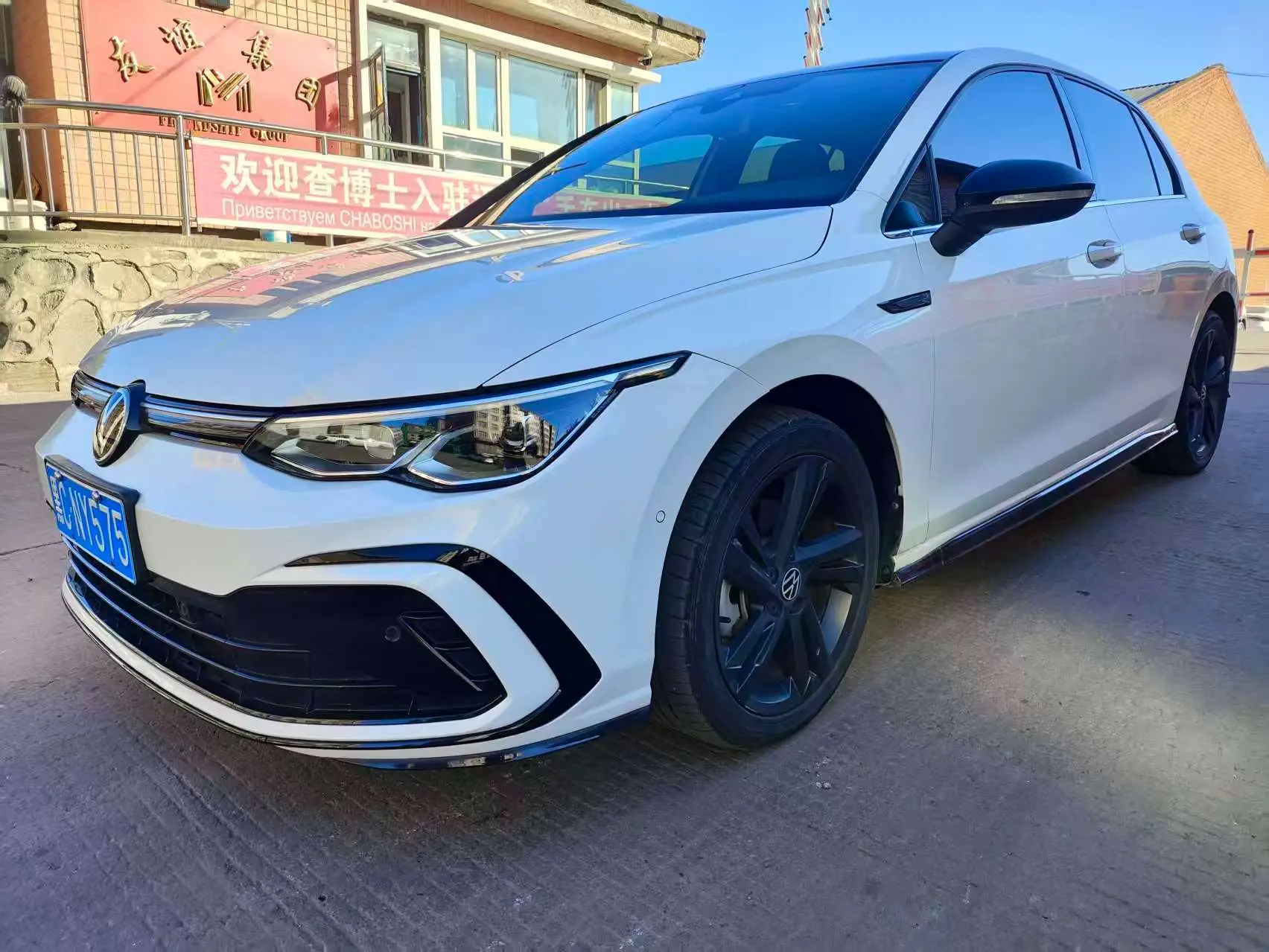 Volkswagen Golf  из Китая