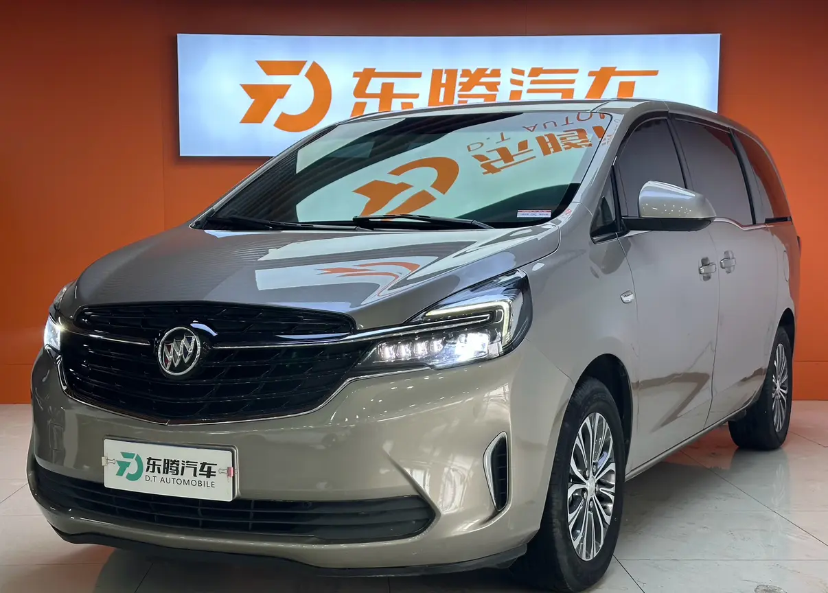 Buick GL8  из Китая