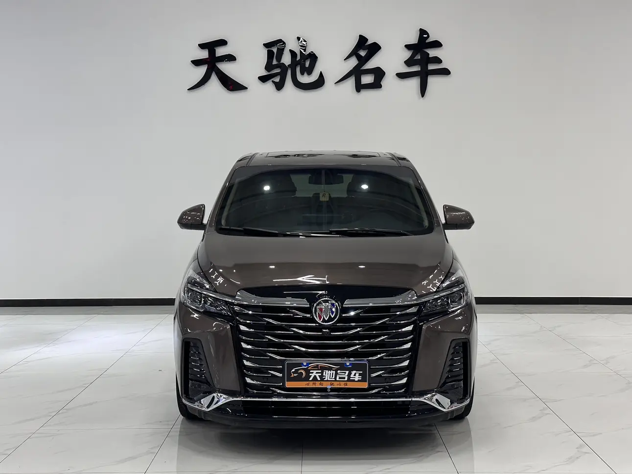 Buick GL8  из Китая