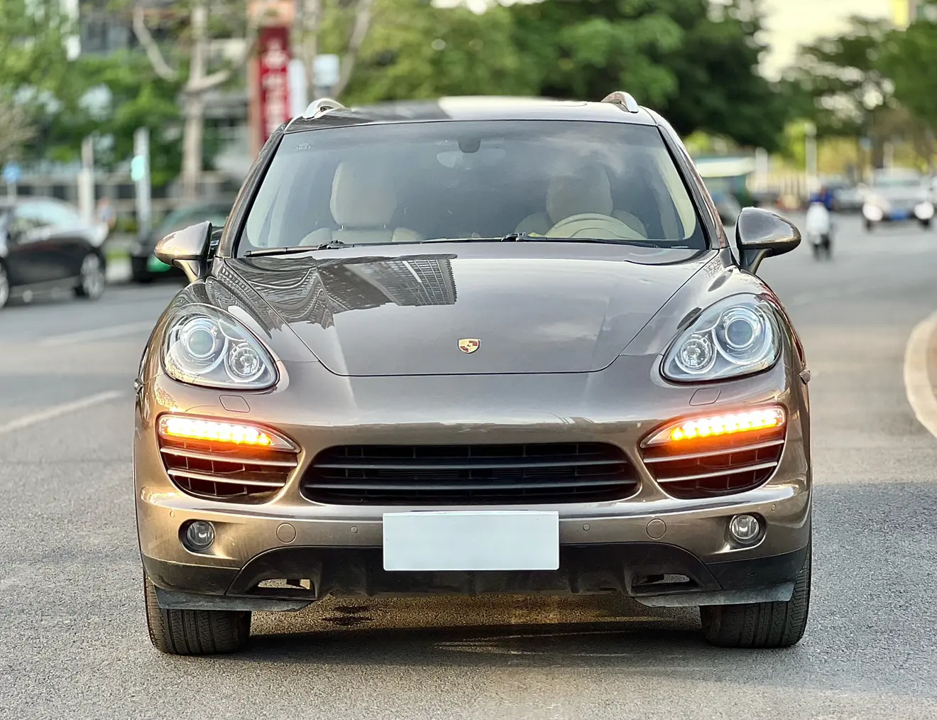 Porsche Cayenne  из Китая