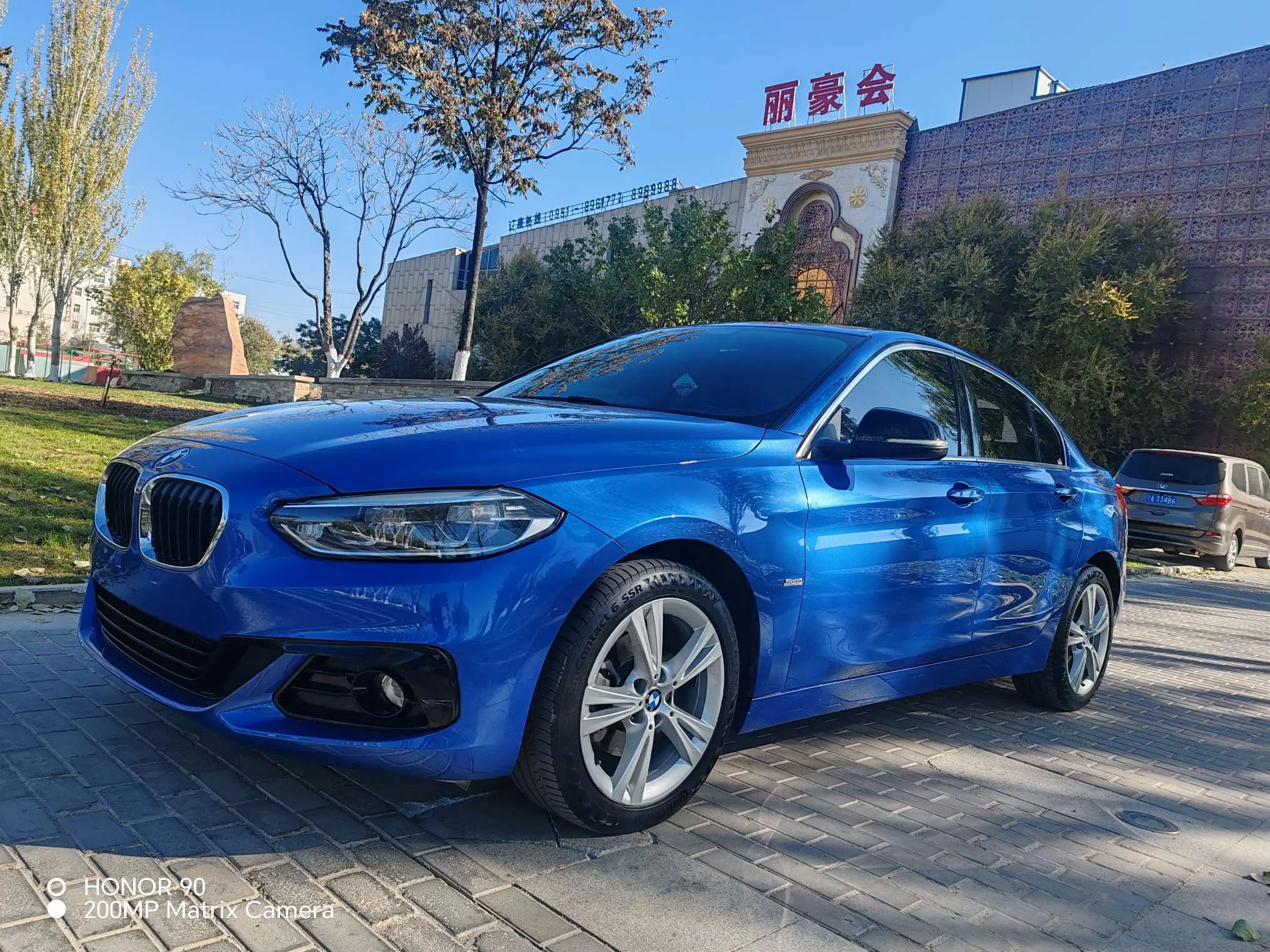 BMW 1 Series  из Китая