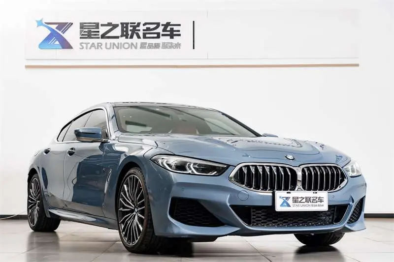 BMW 8 Series  из Китая