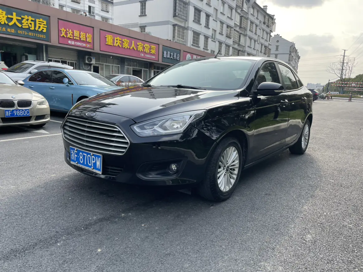 Ford Forrest  из Китая