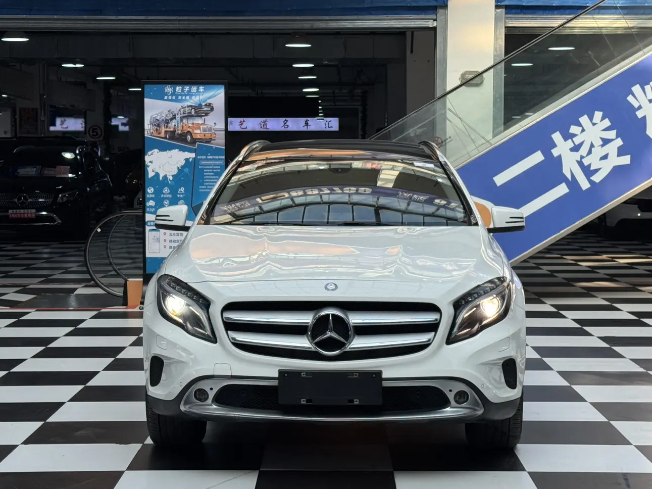 Mercedes-Benz GLA  из Китая