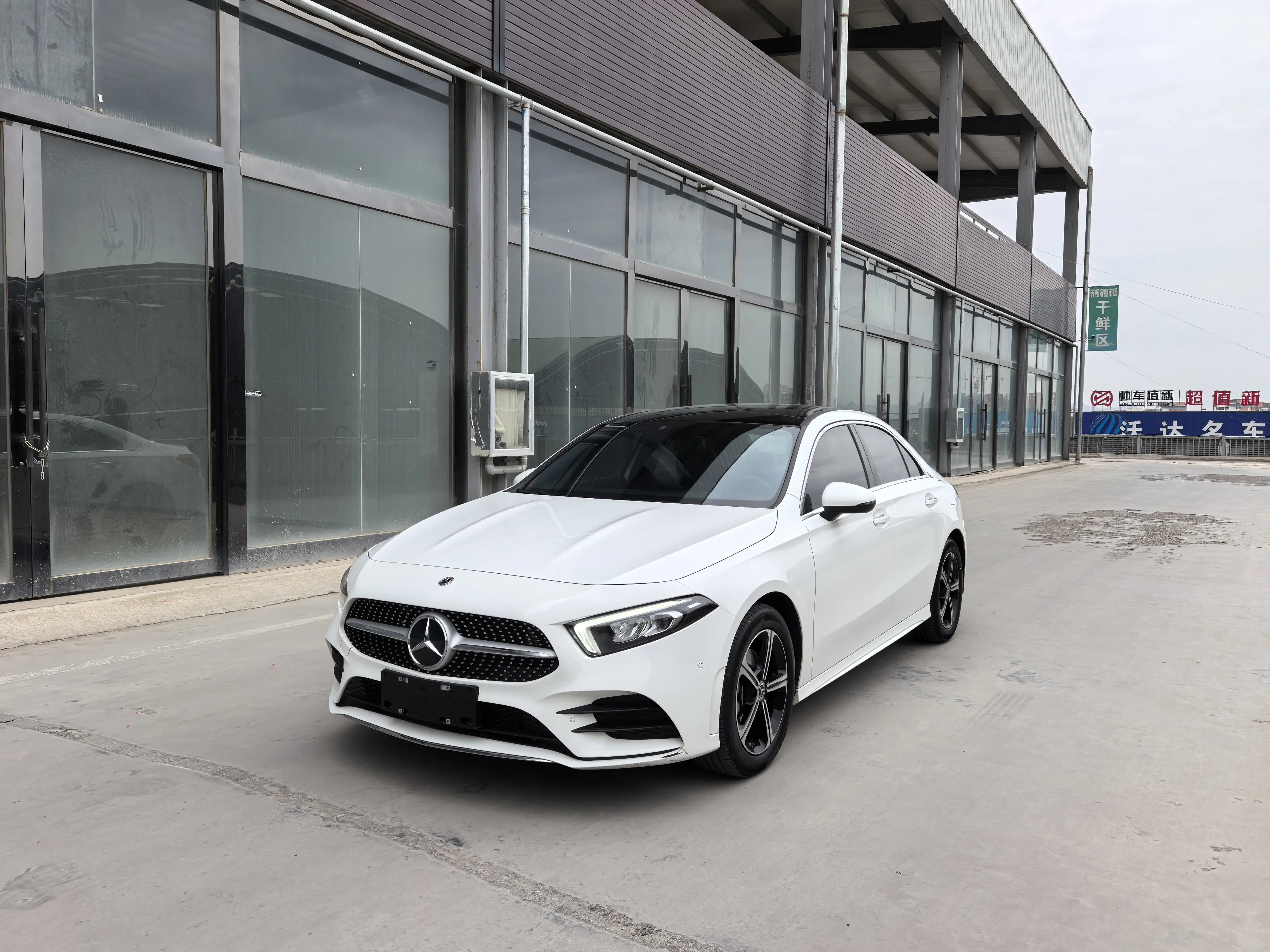Mercedes-Benz Mercedes Benz A Class  из Китая