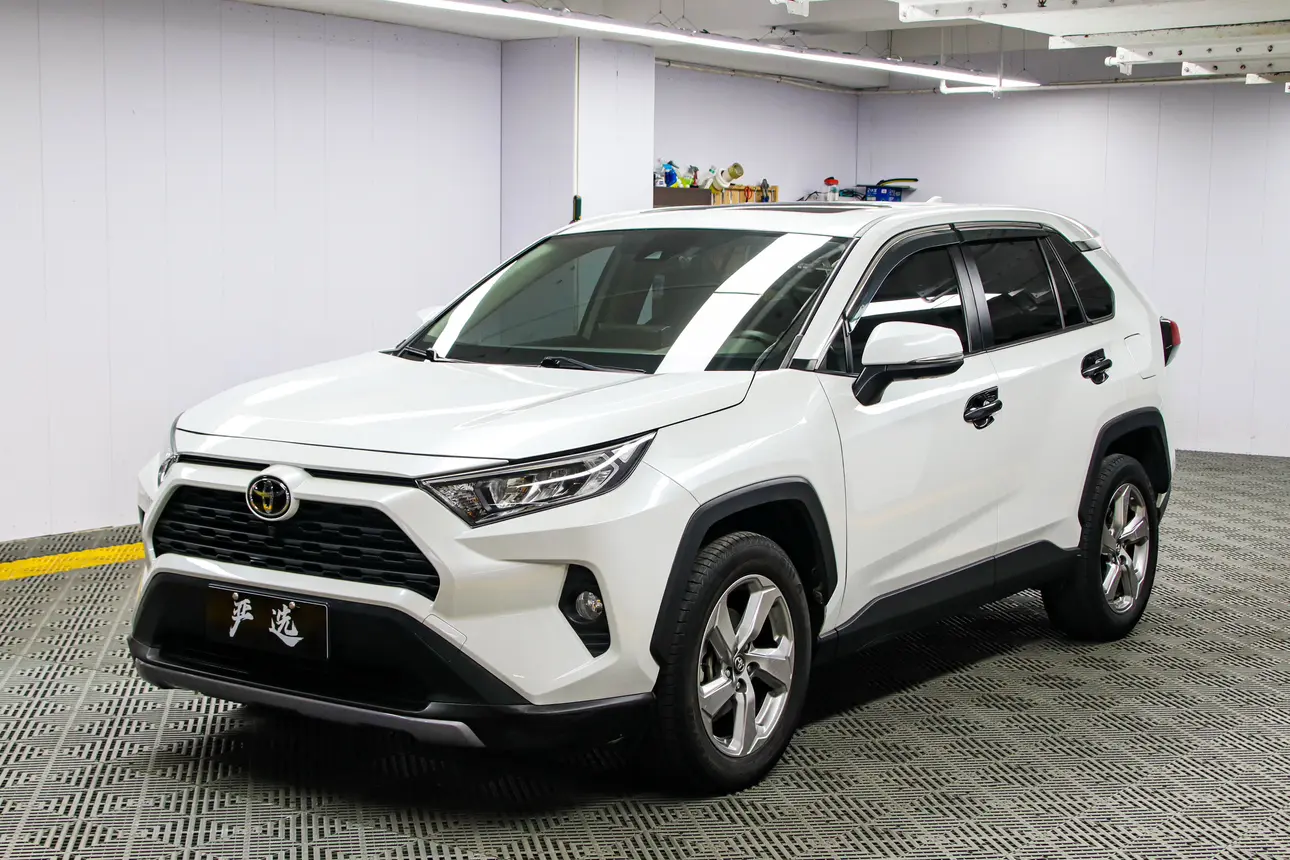 Toyota RAV4  из Китая