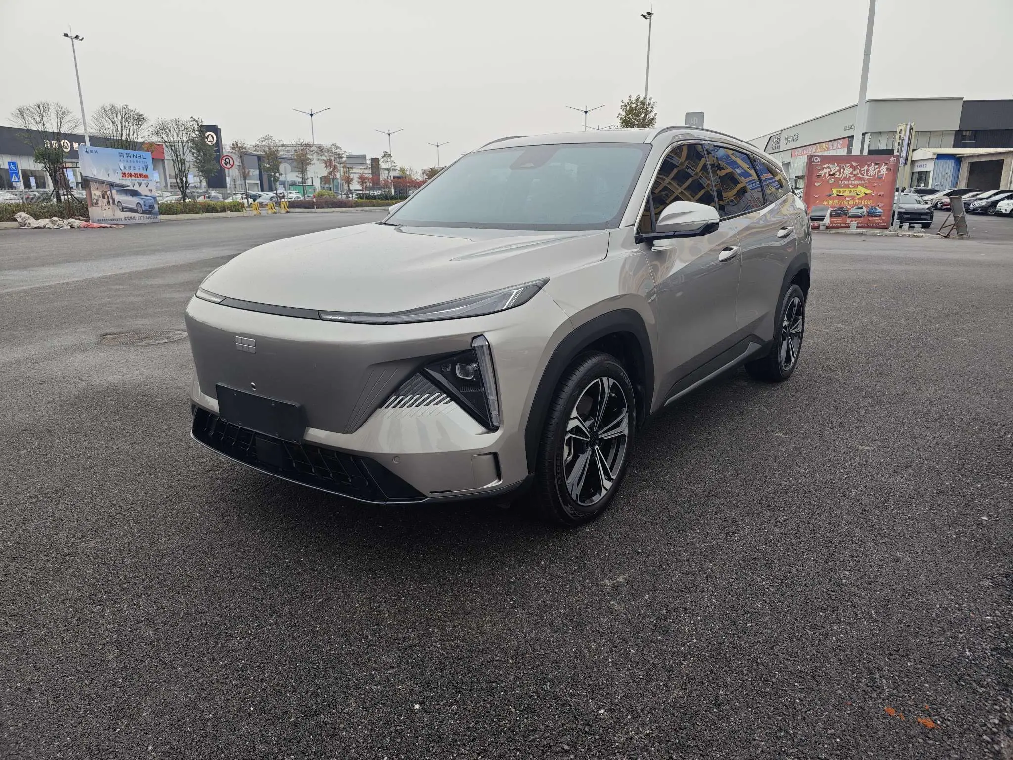 Geely Galaxy L7  из Китая