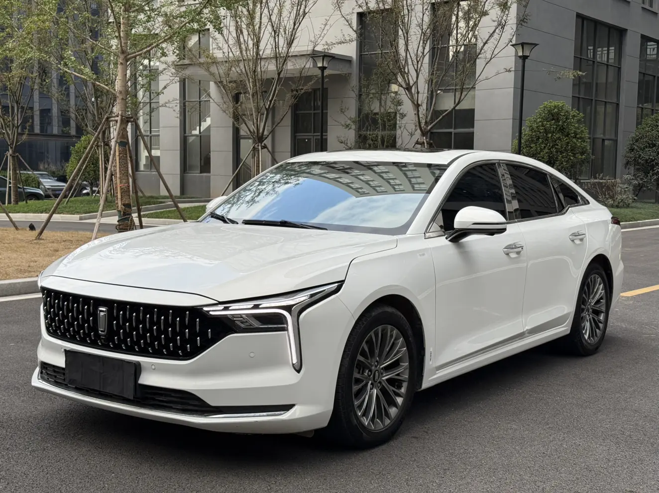 FAW Bestune B70 (Besturn B70)  из Китая