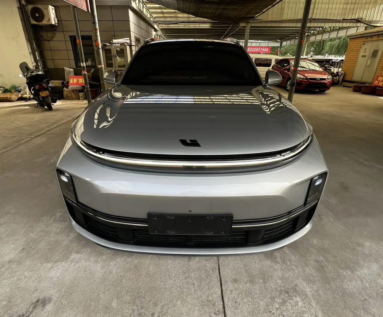 Li L7 (Ideal L7)  из Китая