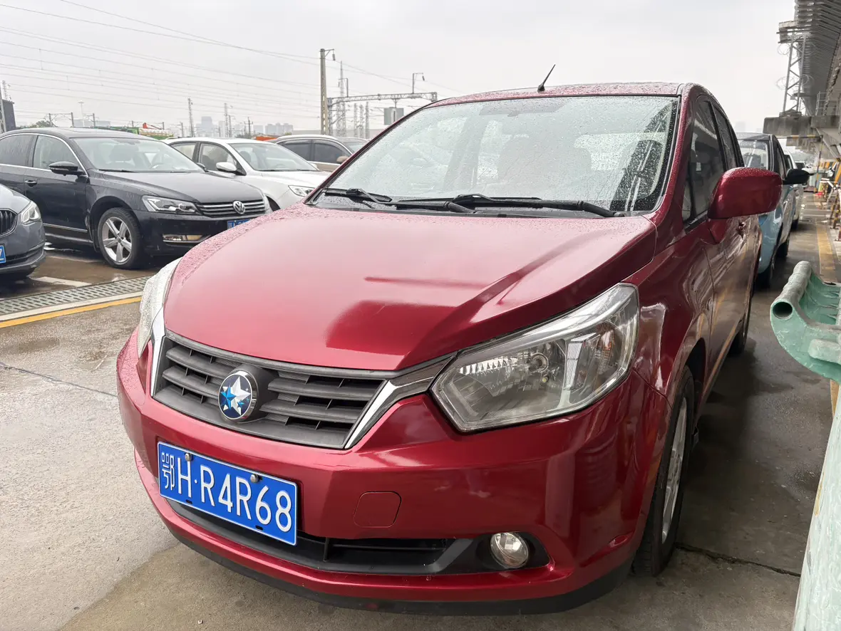 Kai Chen Venucia R50  из Китая