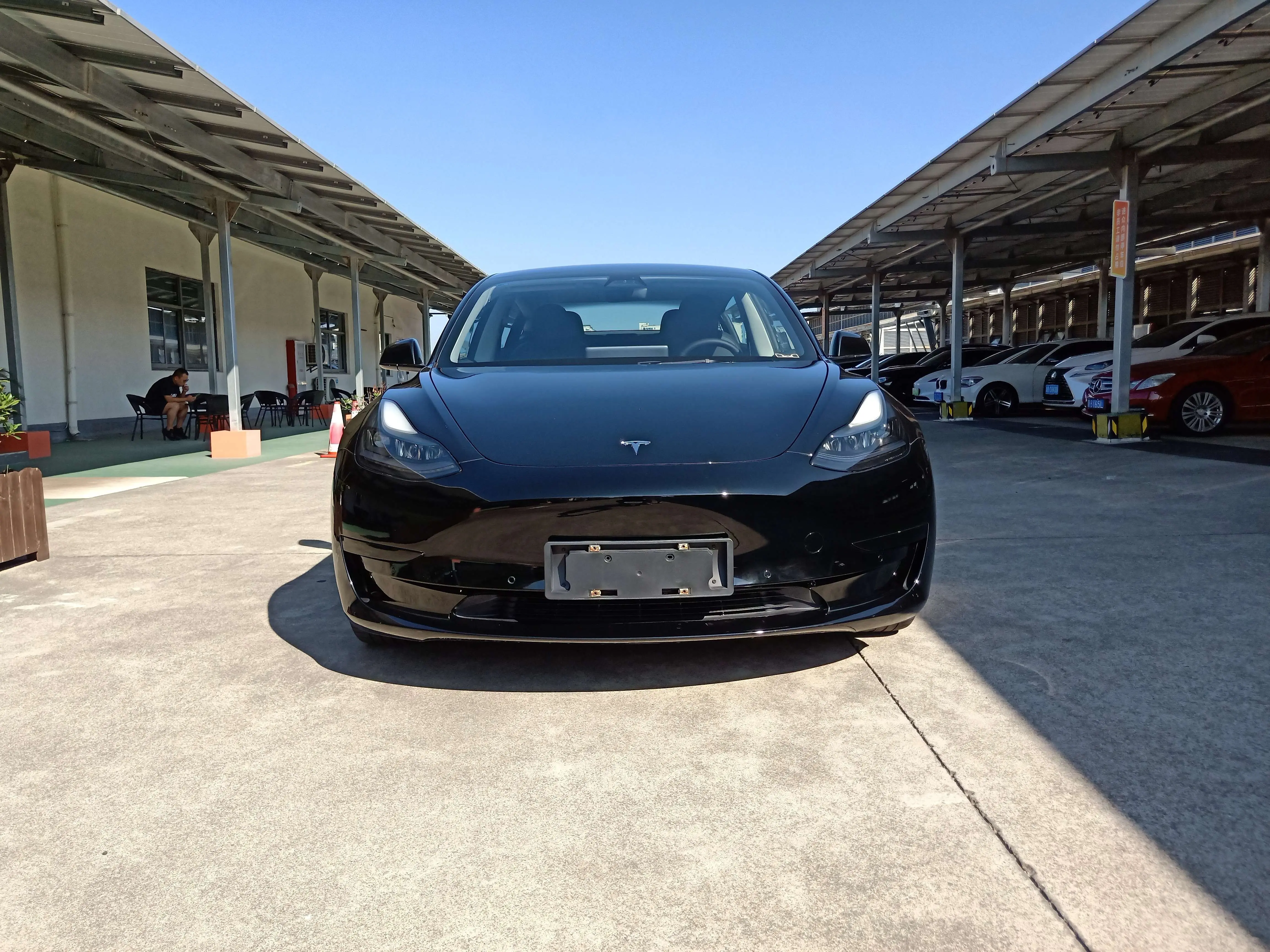 Tesla Model 3  из Китая