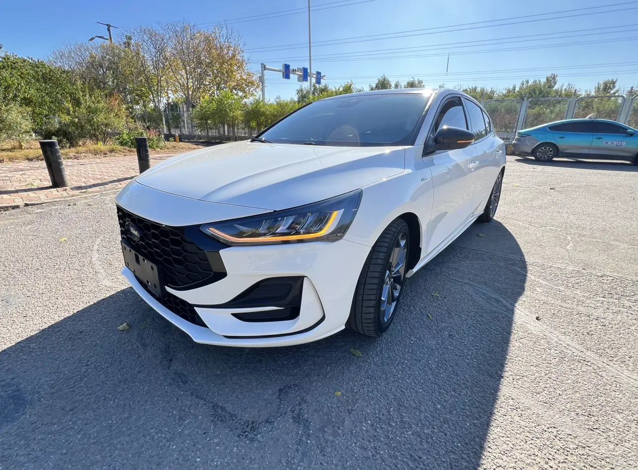 Ford Focus  из Китая