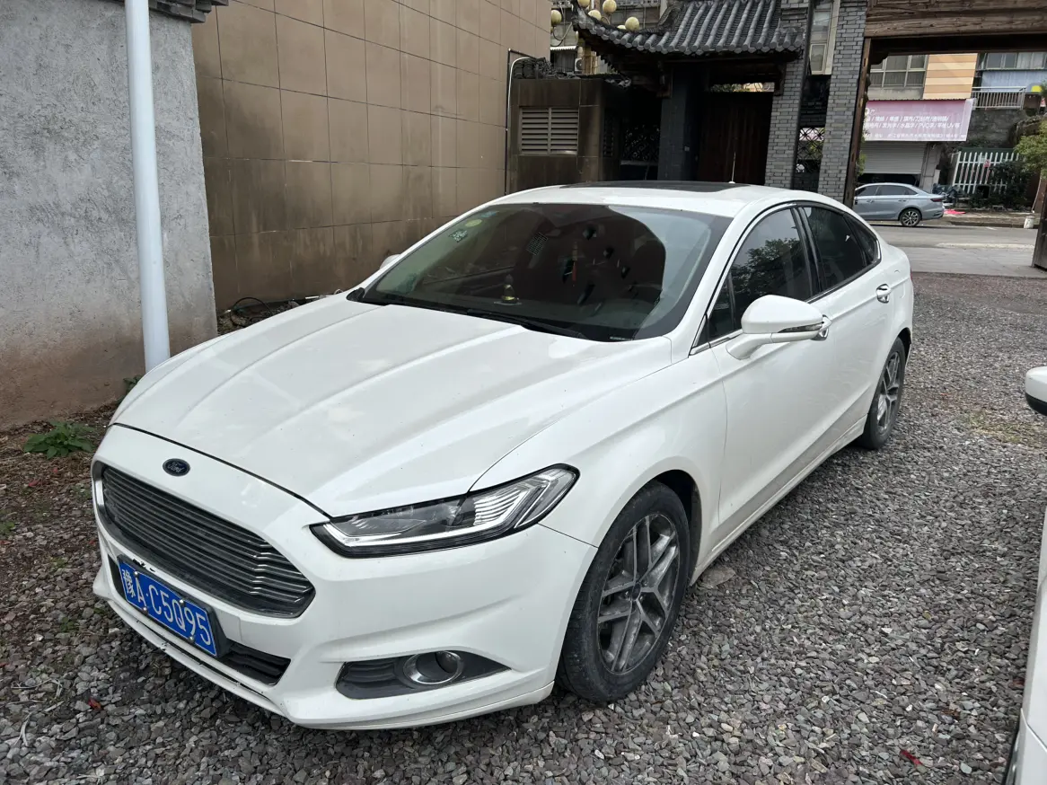 Ford Mondeo  из Китая