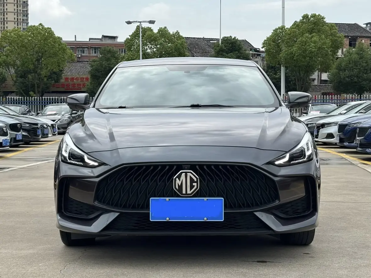 MG 5  из Китая