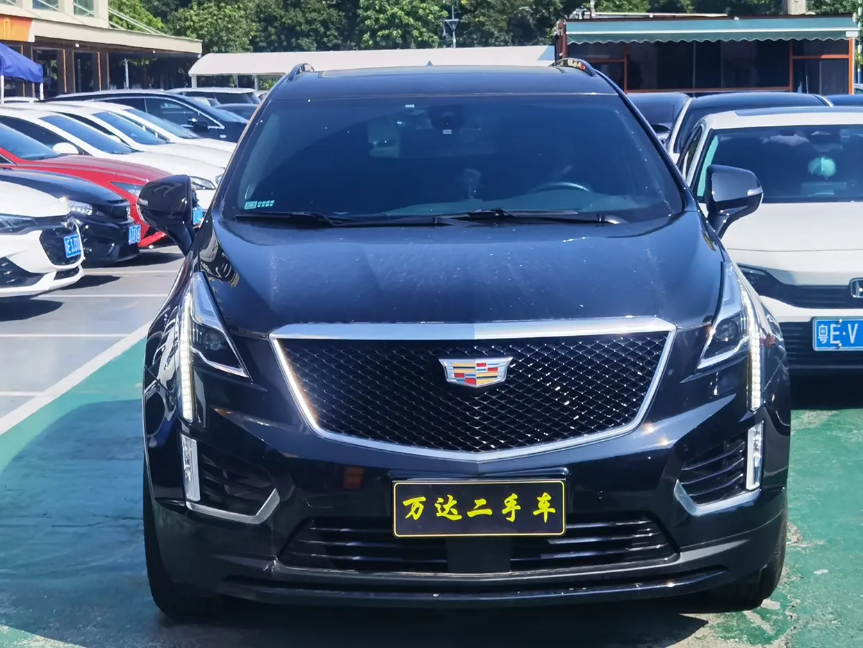 Cadillac XT5  из Китая