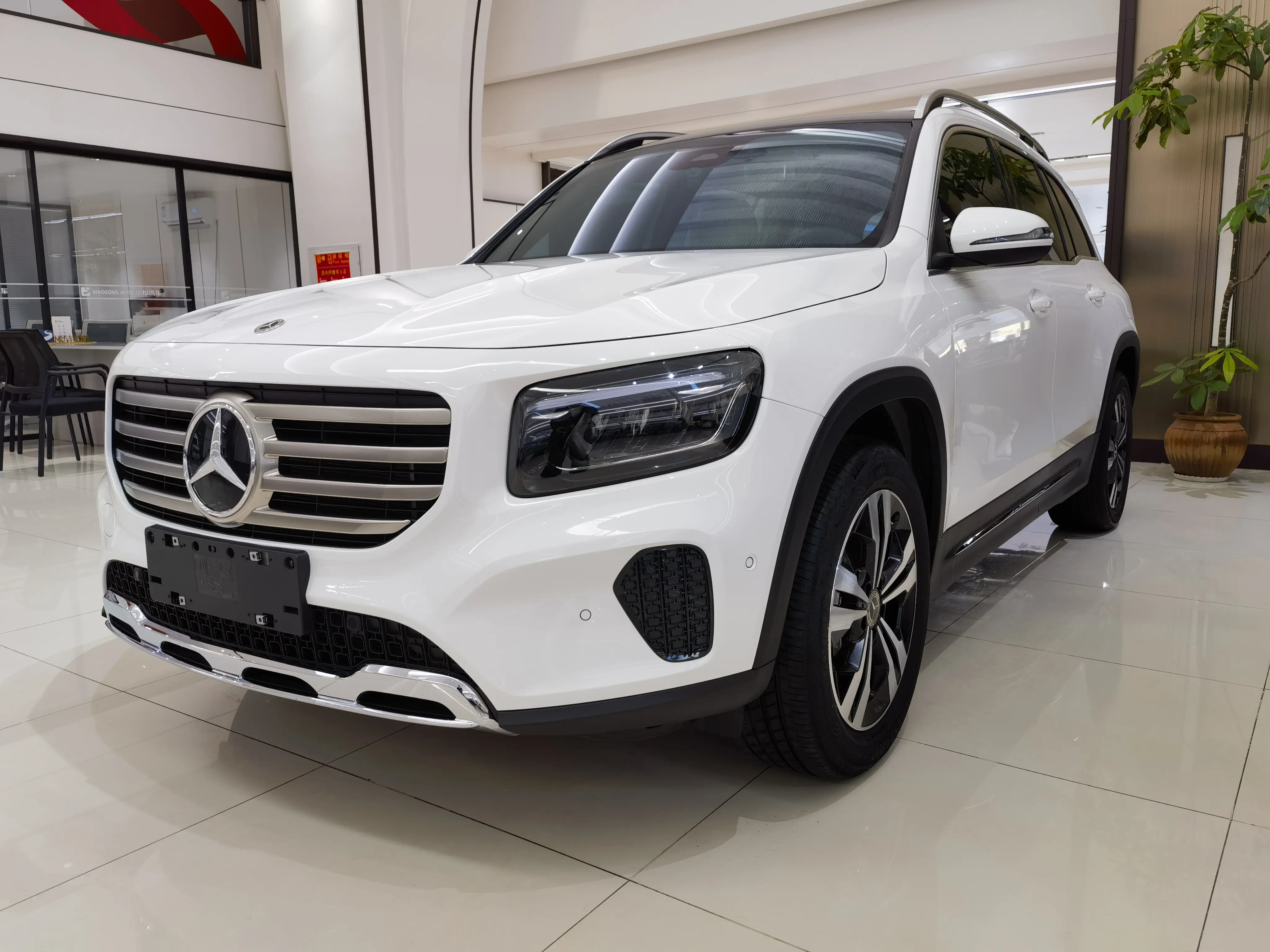 Mercedes-Benz GLB  из Китая