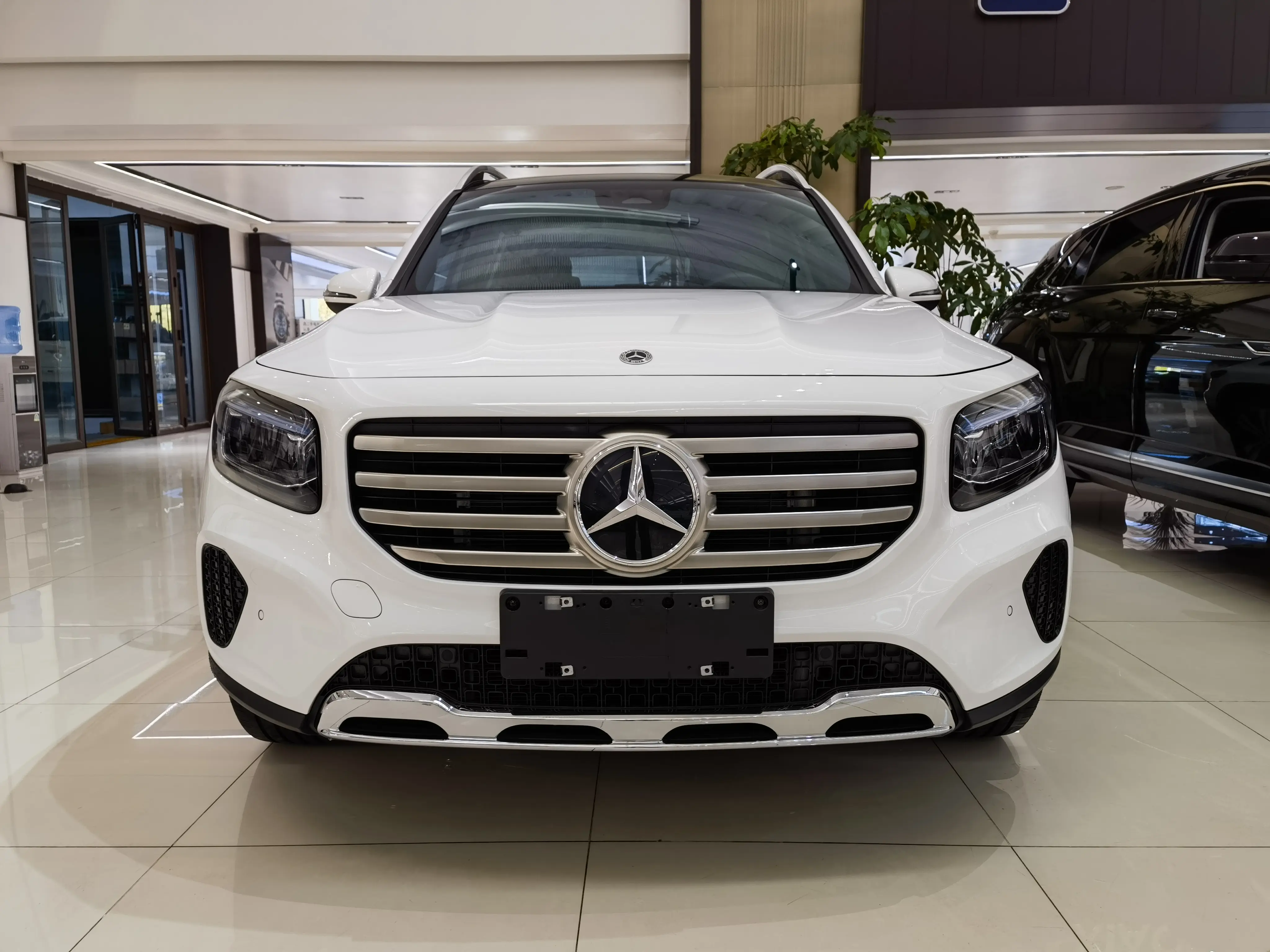 Mercedes-Benz GLB  из Китая