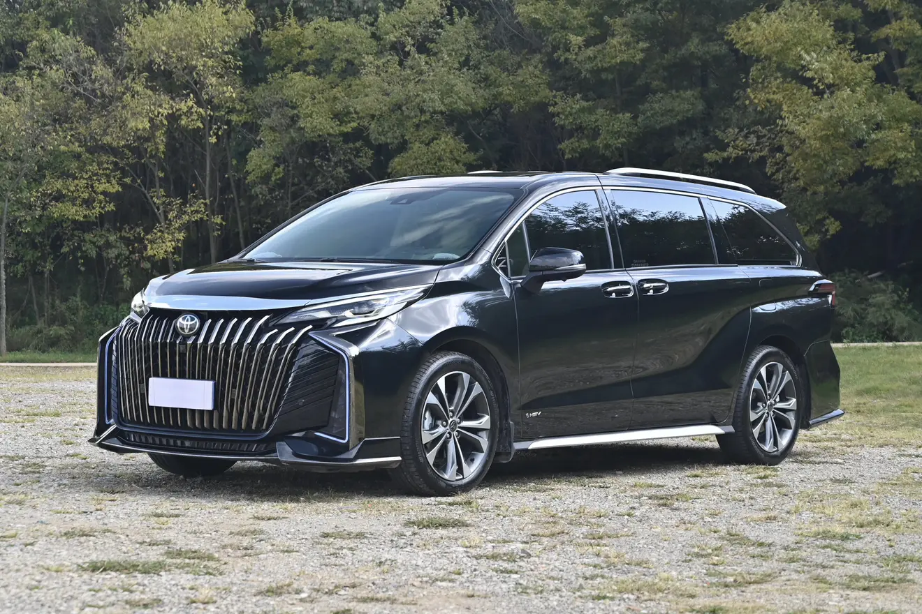 Toyota Granvia  из Китая