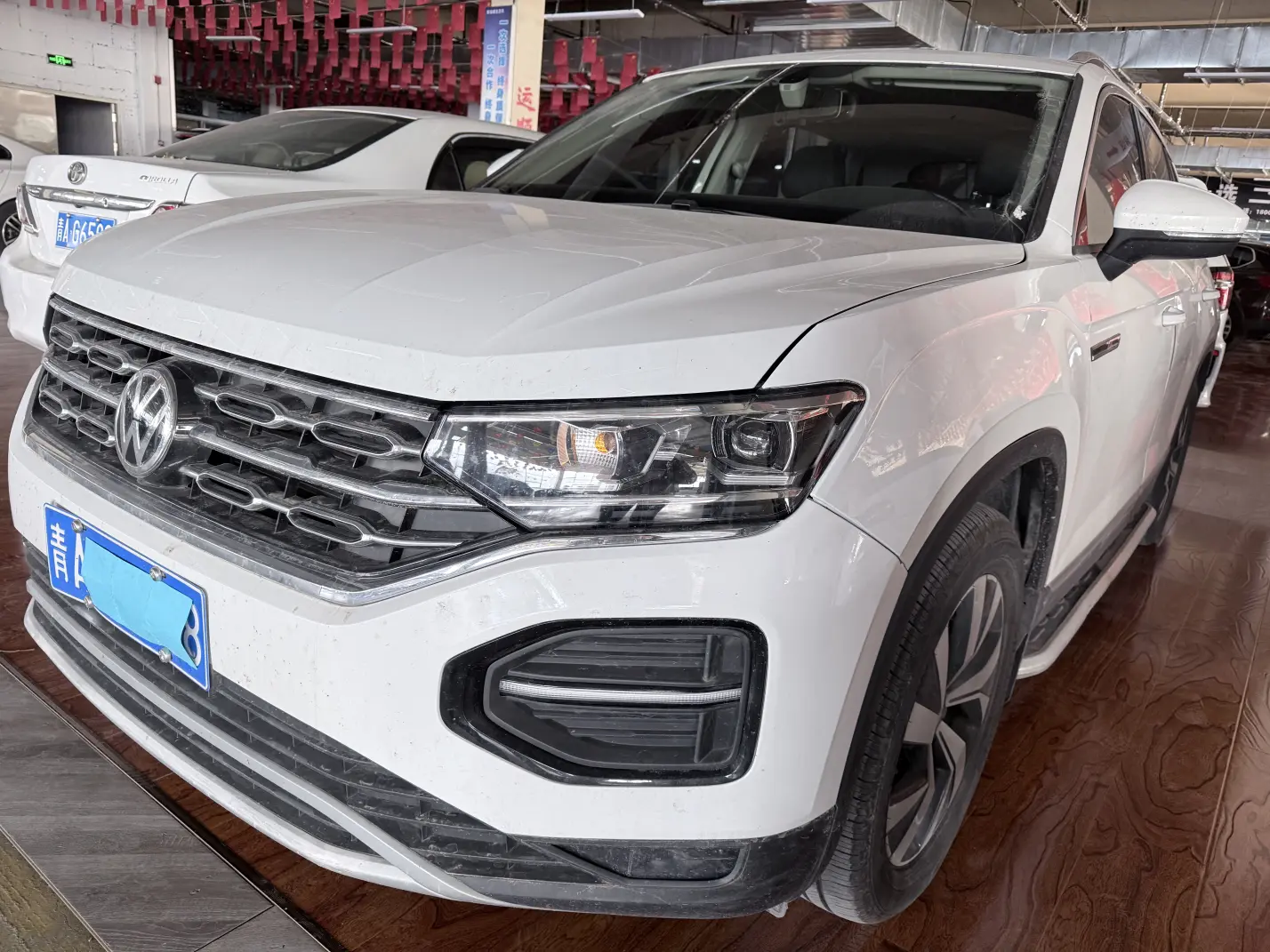 Volkswagen Tayron  из Китая