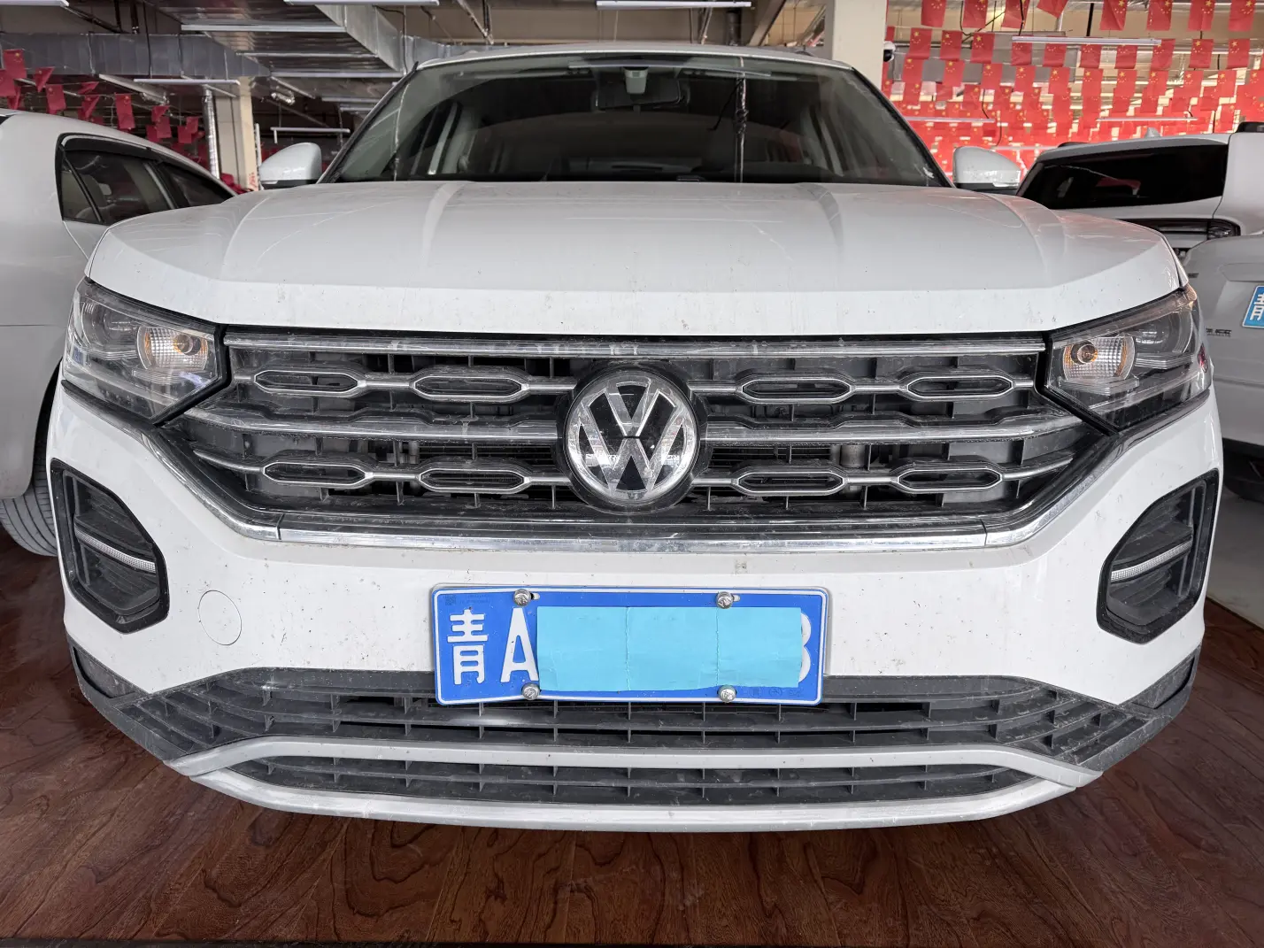 Volkswagen Tayron  из Китая