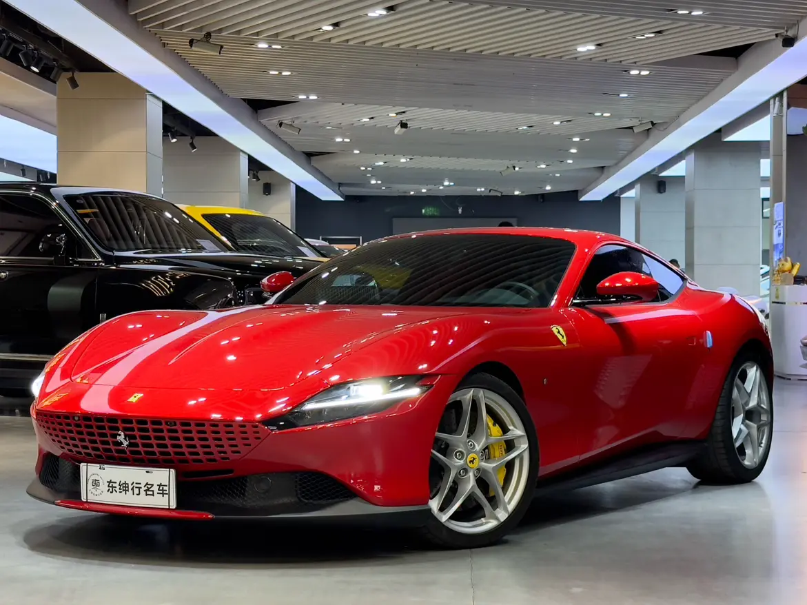 Ferrari Roma  из Китая