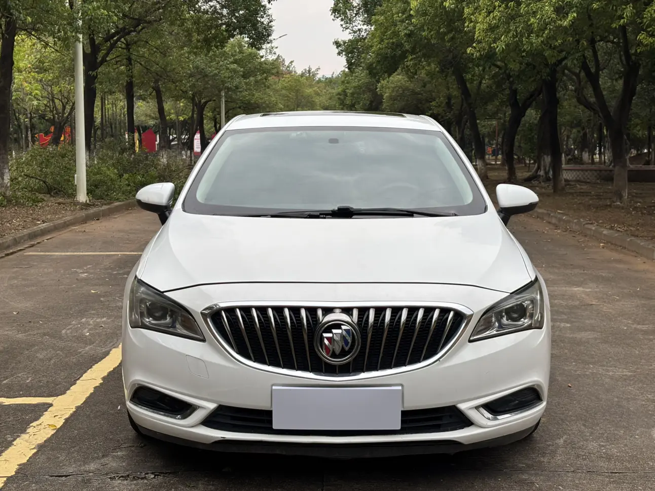 Buick Valeant  из Китая