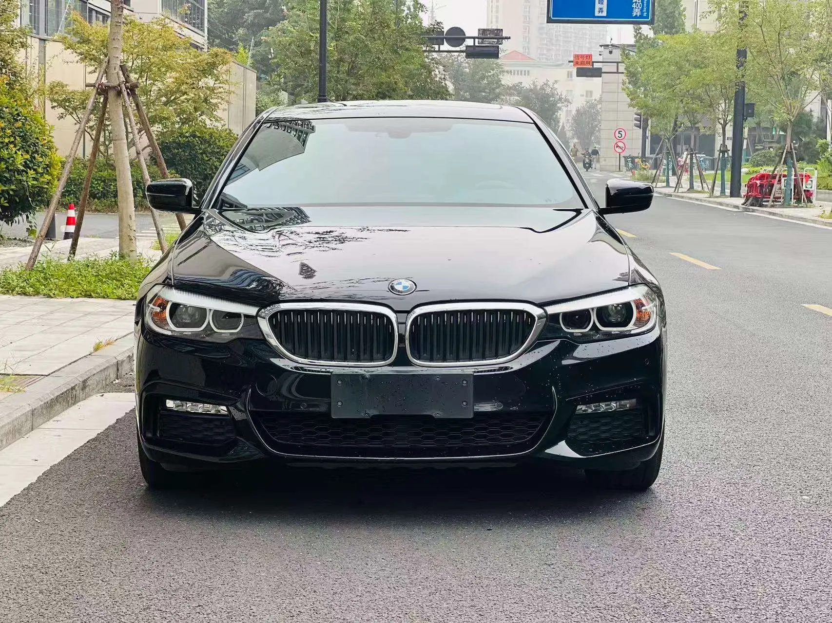 BMW 5 Series (imported)  из Китая