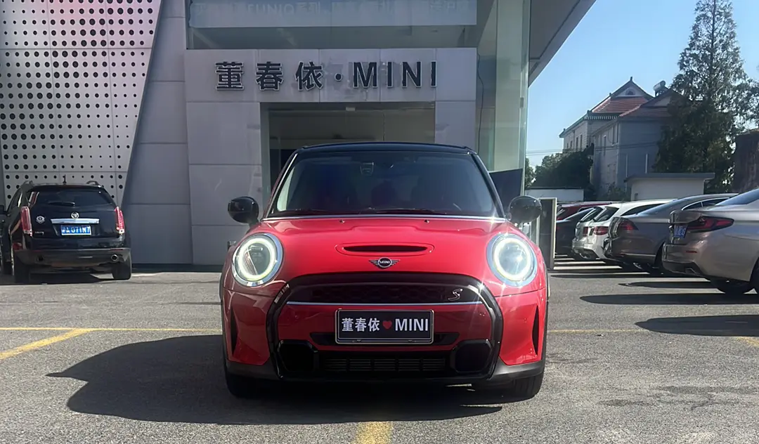 MINI 