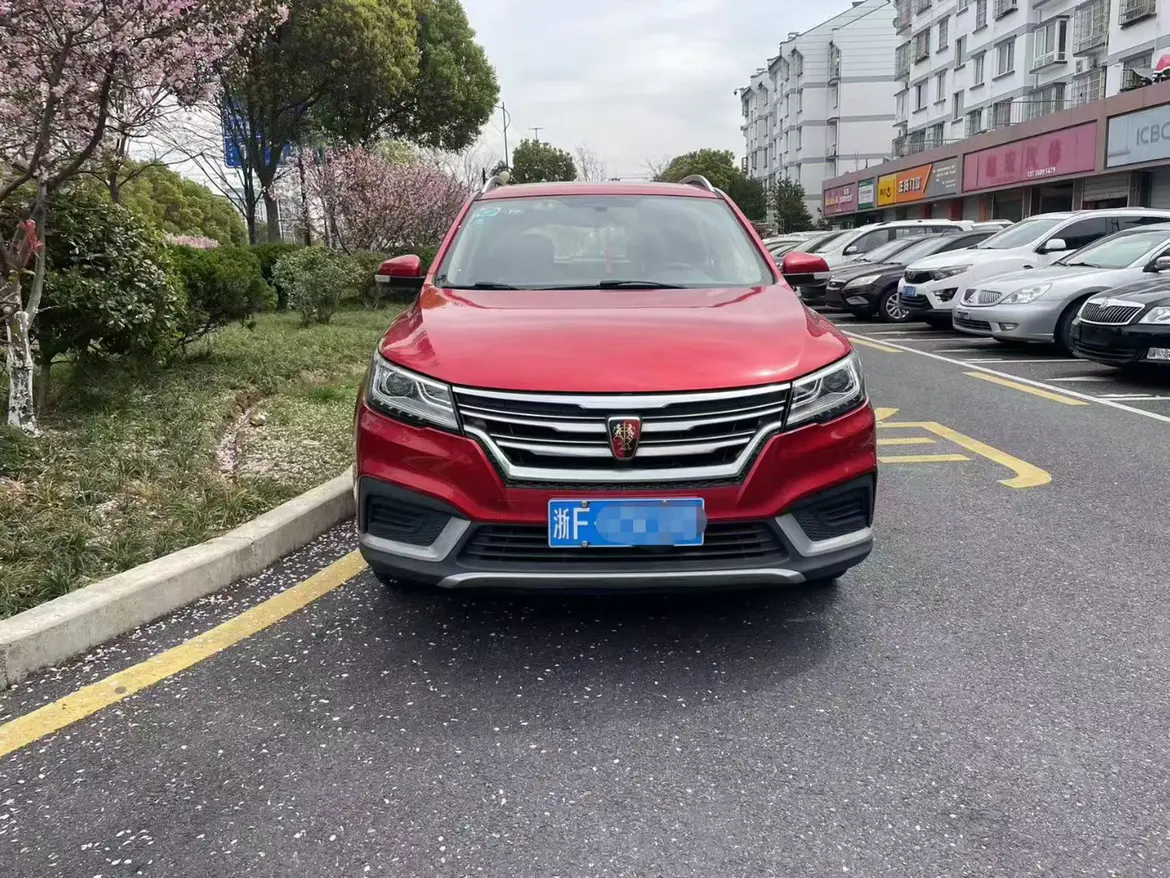 Roewe RX3  из Китая