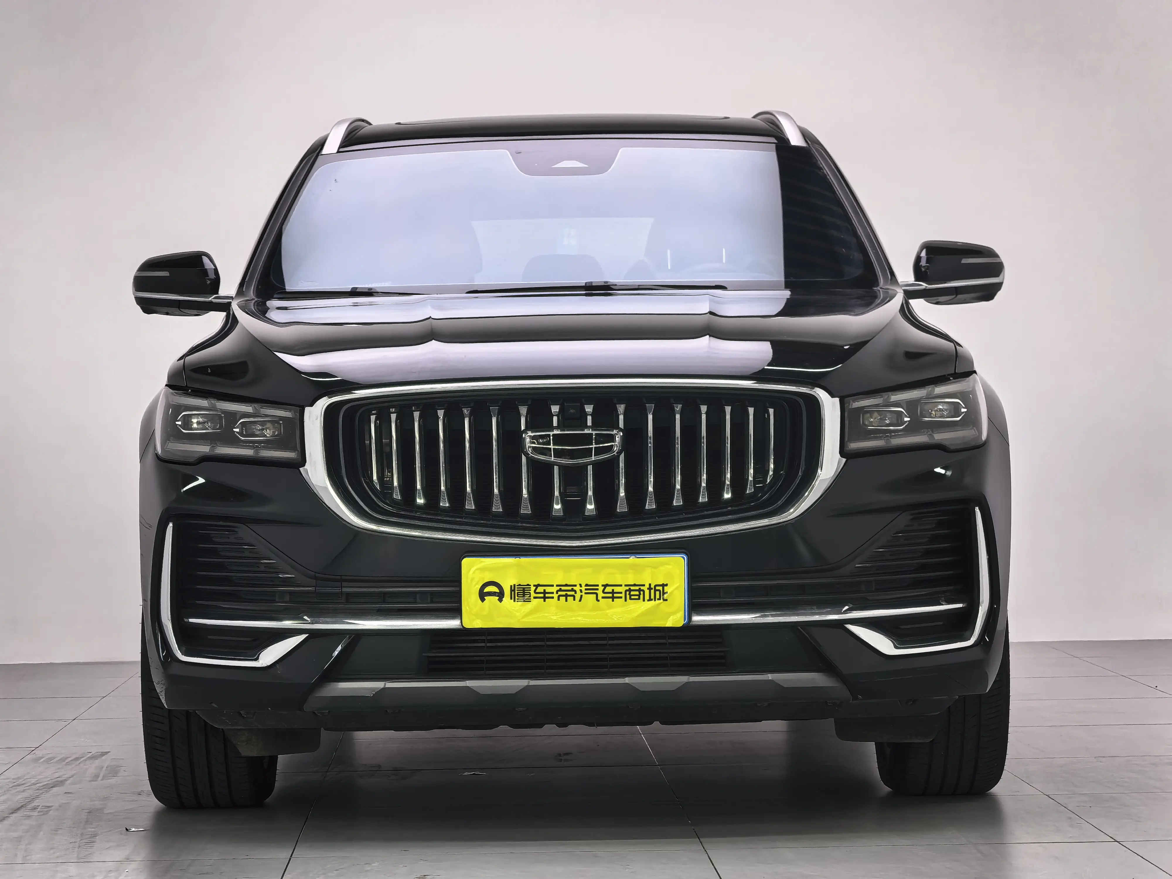 Geely Monjaro (Xingyue L)  из Китая