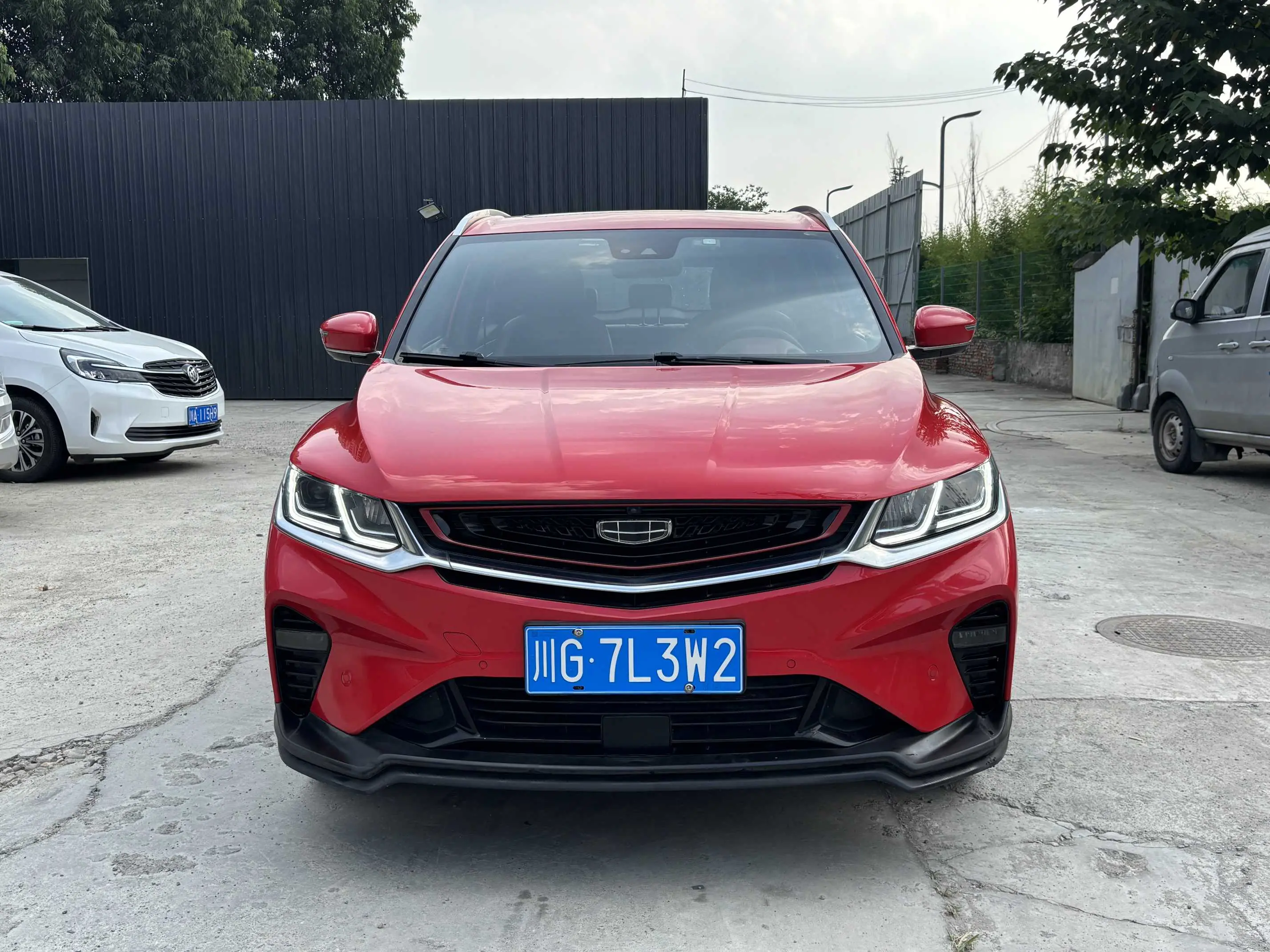 Geely Coolray SX11 (Binyue)  из Китая