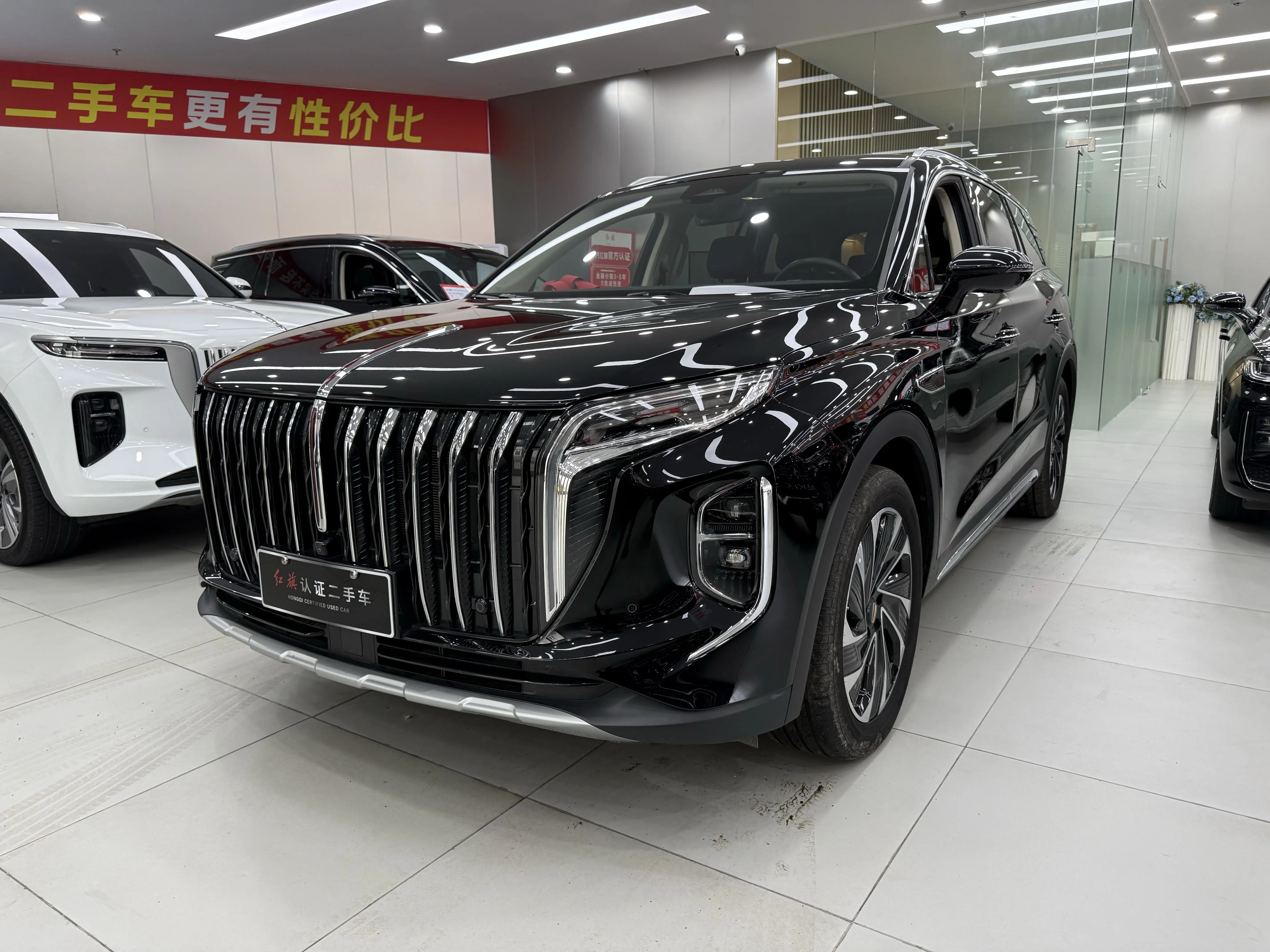 Hongqi HS7 PHEV  из Китая