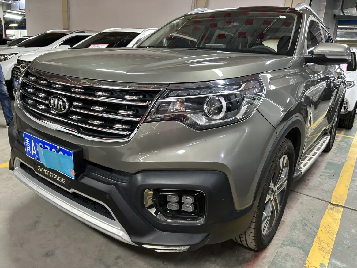 Kia Sportage  из Китая