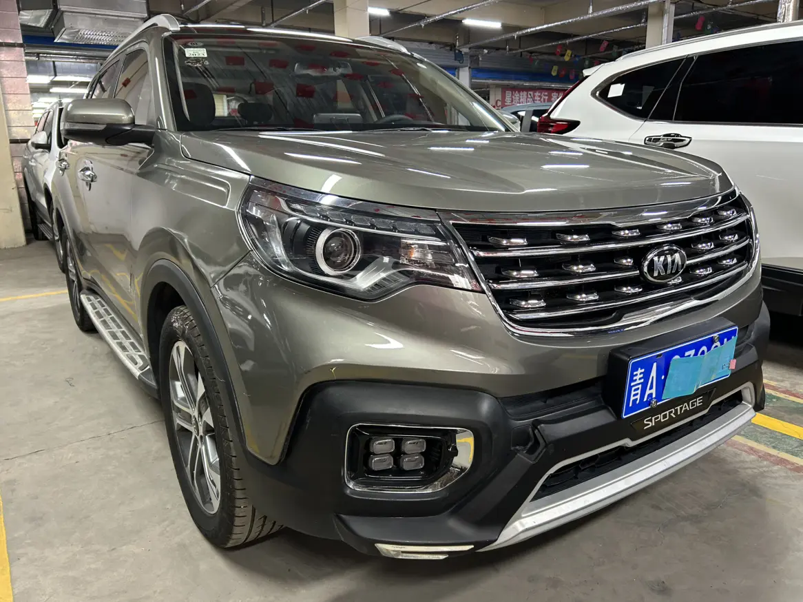 Kia Sportage  из Китая