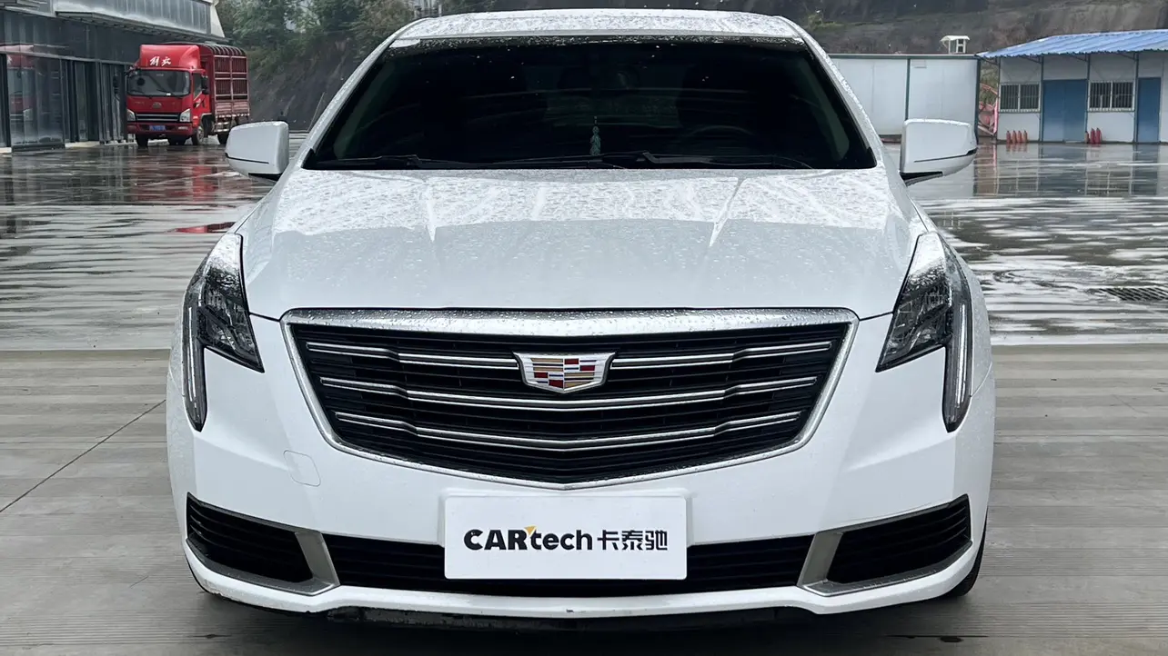 Cadillac XTS  из Китая