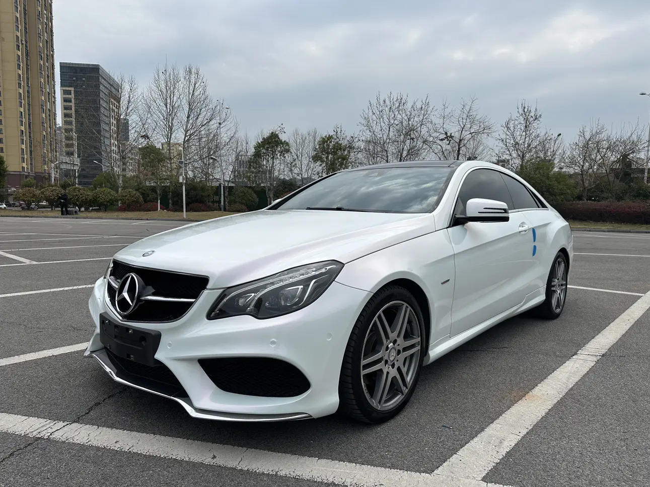 Mercedes-Benz E-Class  из Китая