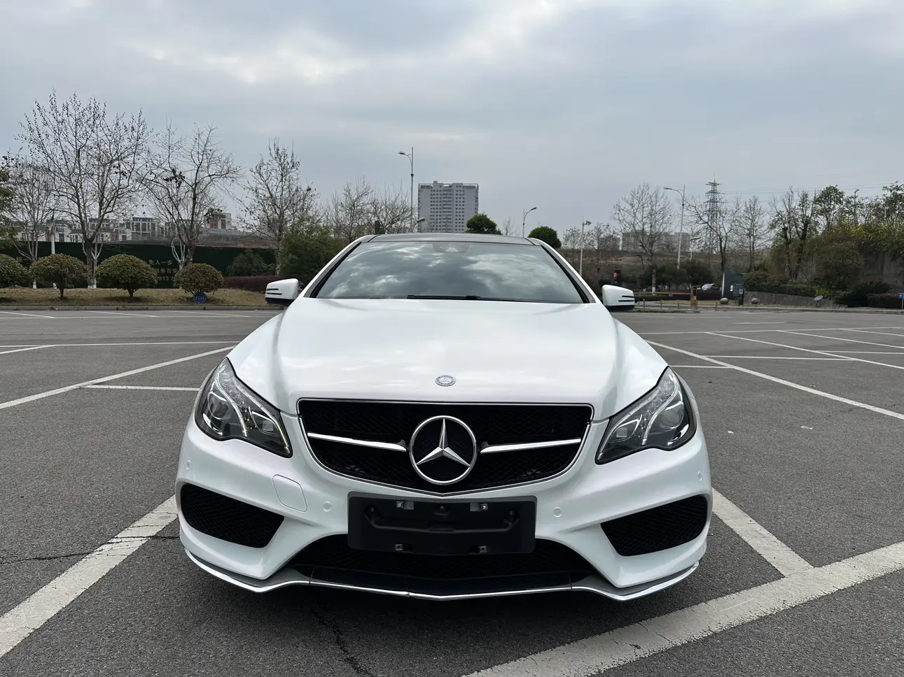 Mercedes-Benz E-Class  из Китая