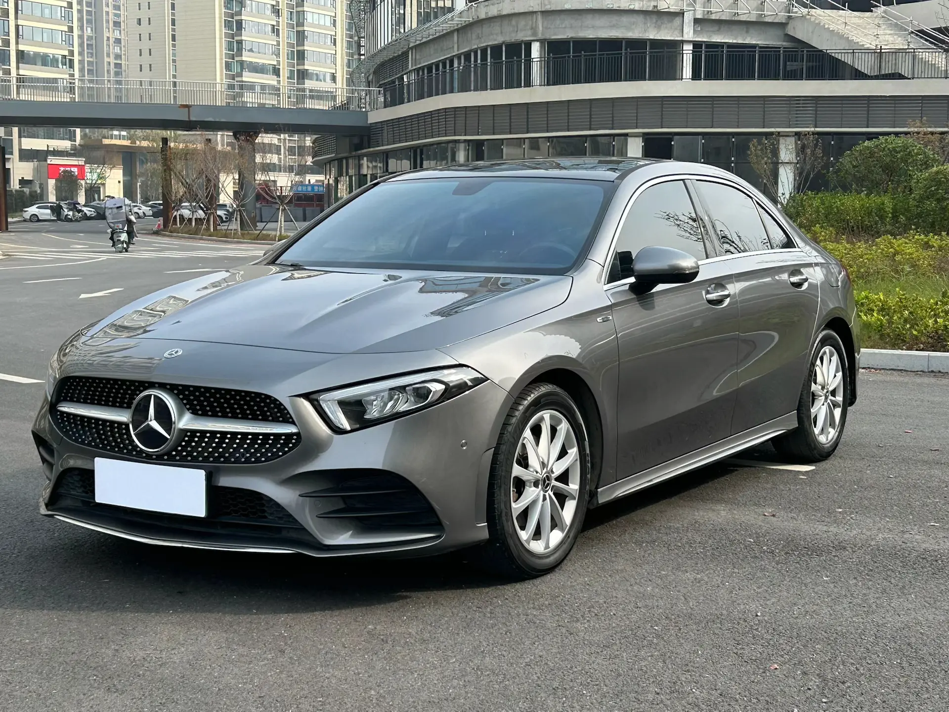 Mercedes-Benz Mercedes Benz A Class  из Китая