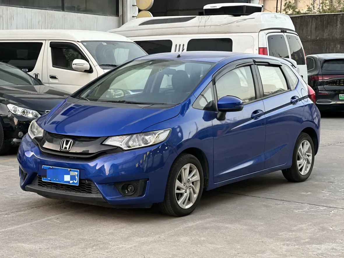 Honda Fit  из Китая