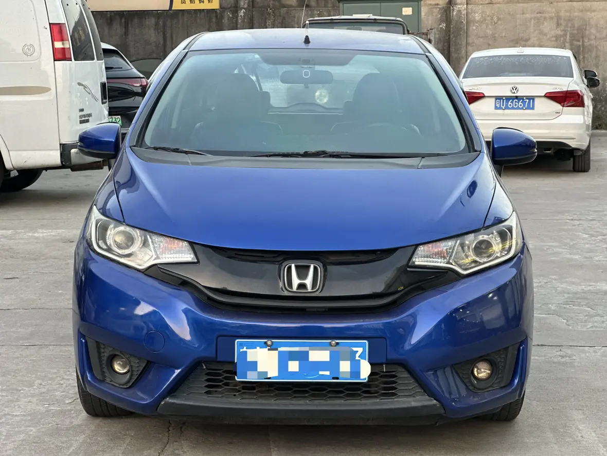 Honda Fit  из Китая