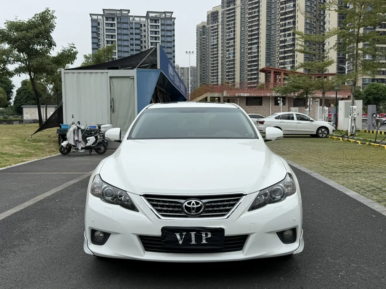 Toyota Ruizhi  из Китая