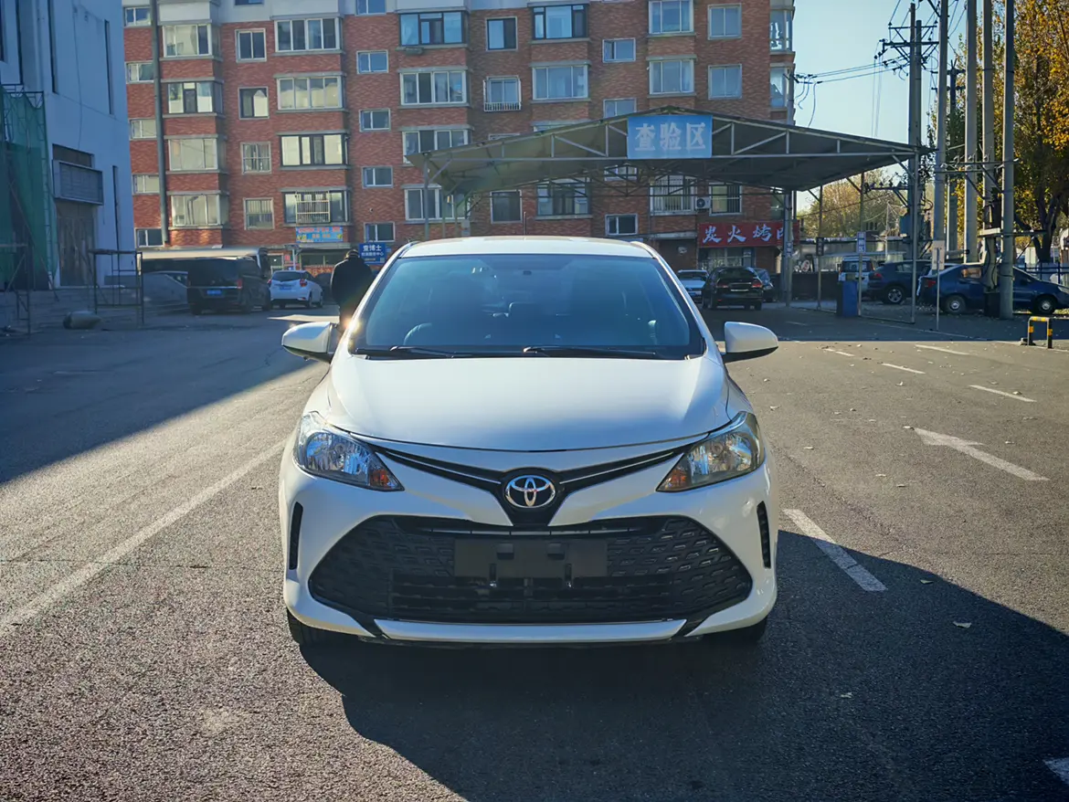 Toyota Vios FS  из Китая