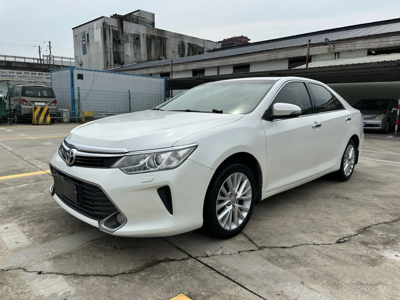 Toyota Camry  из Китая