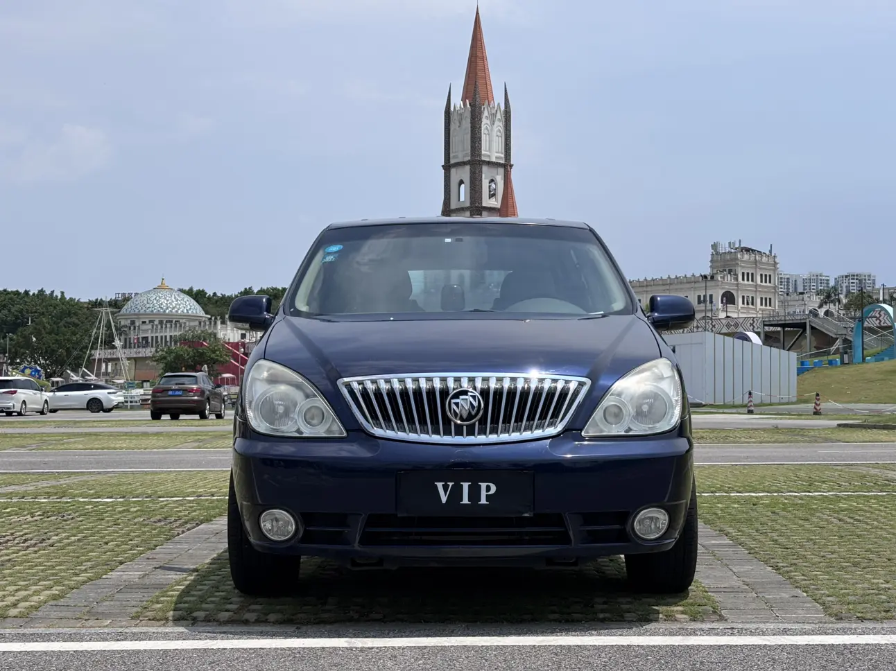 Buick GL8  из Китая