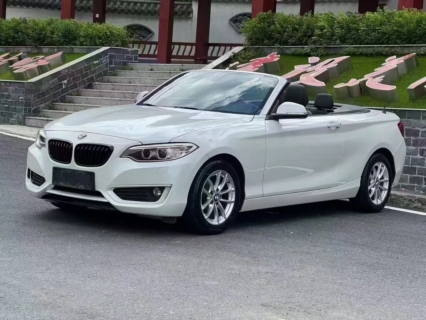 BMW 2 Series (Imported)  из Китая
