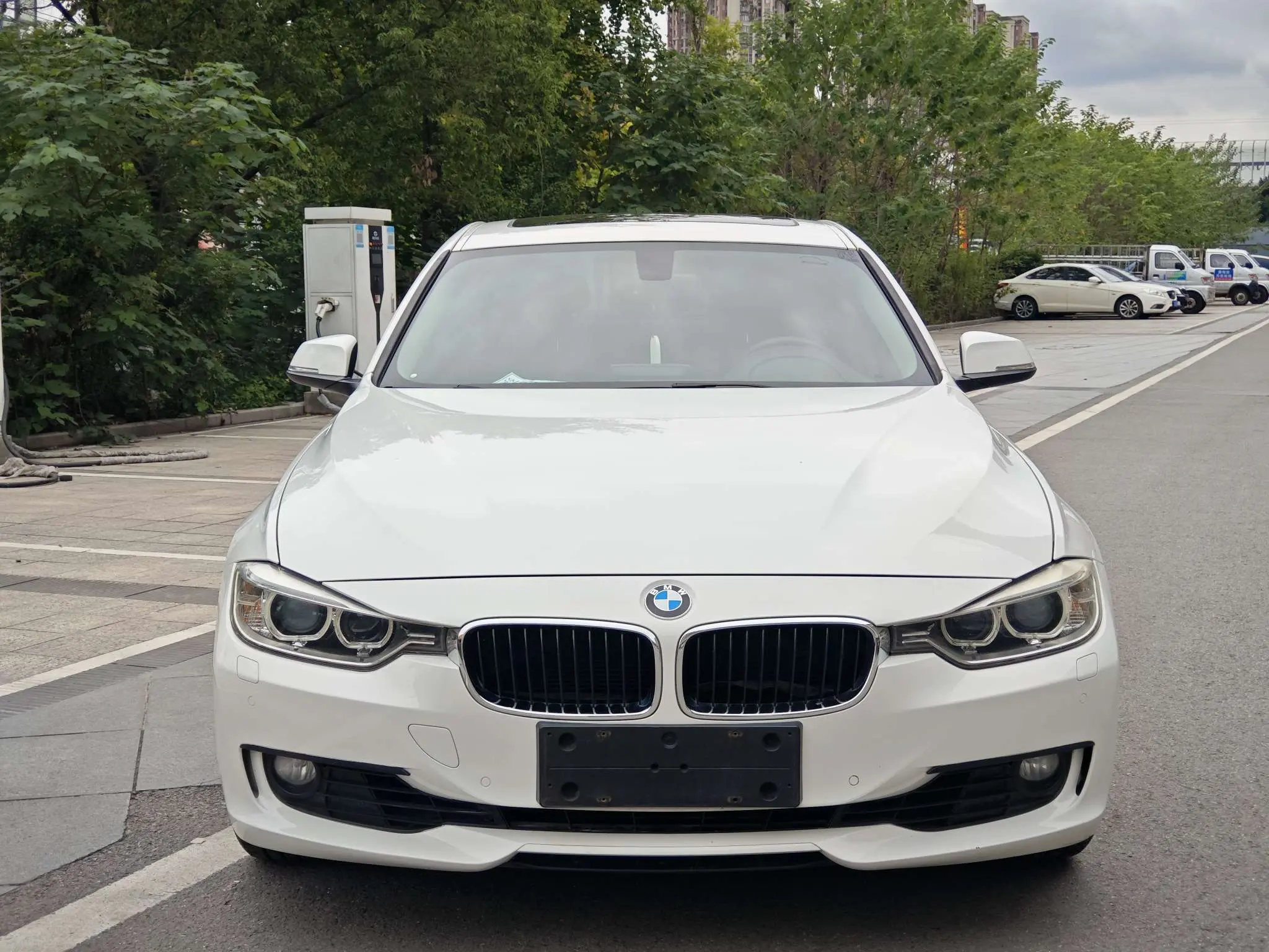 BMW 3 Series  из Китая